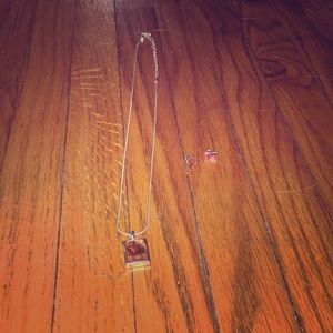 Earring and necklace set